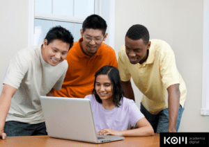 Los Mejores Cursos Online de Introducción al Marketing B2B kom academia digital e learning plataformas aula virtual los mejores cursos ranking tabla comparativa 24 KOM Academia Digital Los Mejores Cursos Online de SEO desde cero: posiciona en Google.