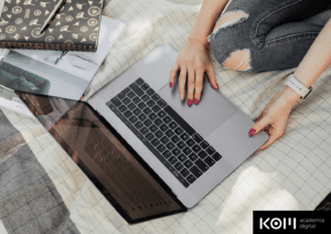 Los Mejores Cursos Online de Branding desde cero: Crea la identidad visual de una marca kom academia digital e learning plataformas aula virtual los mejores cursos ranking tabla comparativa 41 KOM Academia Digital Los Mejores Cursos Online de Branding e identidad visual para startups.
