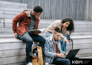 Los Mejores Cursos Online de Facebook e Instagram Ads: Campañas desde cero kom academia digital e learning plataformas aula virtual los mejores cursos ranking tabla comparativa 6 KOM Academia Digital Los Mejores Cursos Online de Marketing Digital en Facebook: Haz crecer tu negocio.