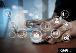 Los Mejores Cursos Online de LinkedIn: Potencia tu estrategia de ventas kom academia digital e learning plataformas aula virtual los mejores cursos ranking tabla comparativa 64 KOM Academia Digital Los Mejores Cursos Online de Ventas directas: Negociación y relación con clientes.