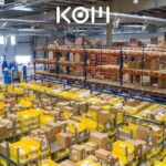 Almacén de logística y distribución de mercancías - KOM Agencia Digital