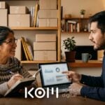 Consultor muestra a la dueña de una tienda online el panel de su firewall WordPress con los ataques bloqueados del mes