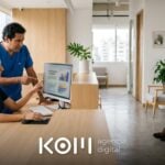 Dentista y recepcionista revisan en la computadora cómo la IA recomienda su consultorio, parte de su estrategia de GEO para clínicas