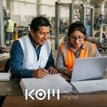 Ingeniero de ventas y analista de calidad revisan bases y una ficha técnica en una laptop usando IA para proveedores mineros