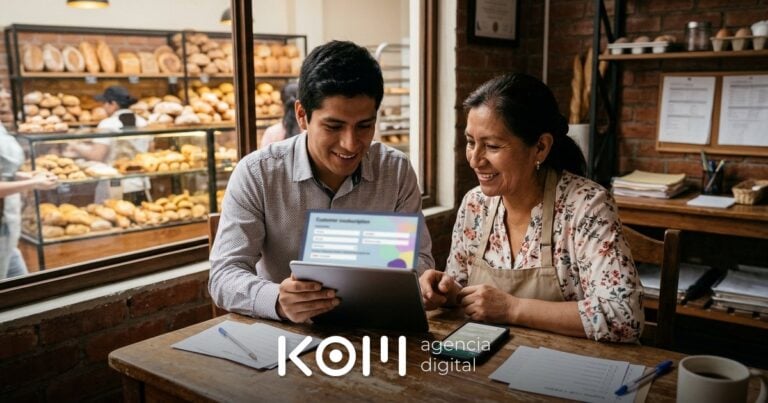 Dueña de una panadería y su asistente revisan formularios de suscripción para cumplir la ley de envío de publicidad por correo en Perú (ley envío de publicidad correo perú)