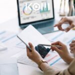 Qué es un Algoritmo de IA: los 7 que Ya Deciden por Ti Cada Día en Perú - KOM Agencia Digital