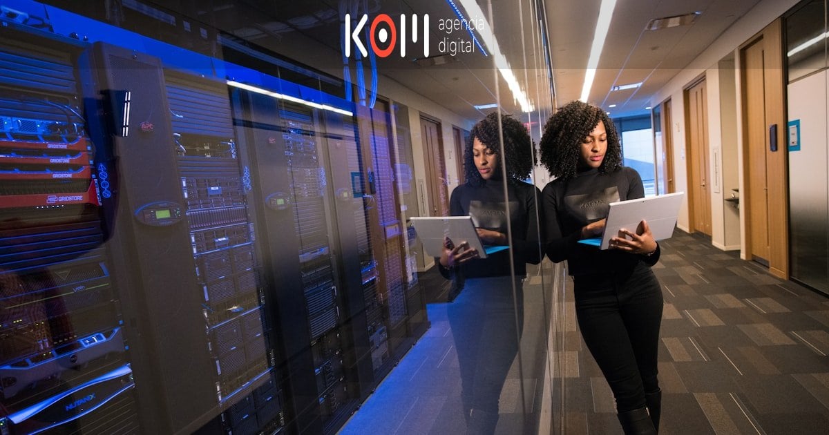 Share of Voice en IA: la nueva métrica que reemplaza al ranking tradicional - KOM Agencia Digital