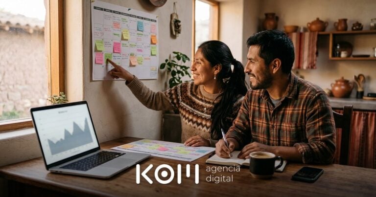 Pareja de emprendedores revisa en la laptop las tendencias de búsqueda en Perú para armar su calendario de contenidos del año (tendencias de búsqueda perú)